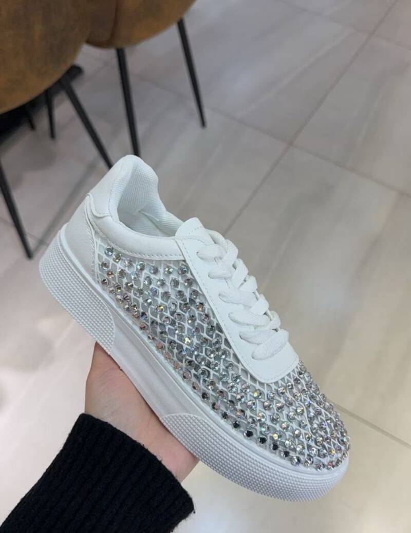 Buty sportowe damskie Roz 36-41 / 12 par